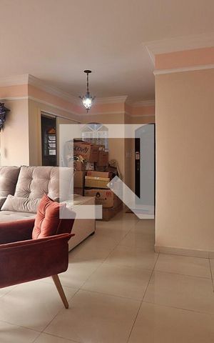 Casa à venda com 190m², 3 quartos e sem vagaSala
