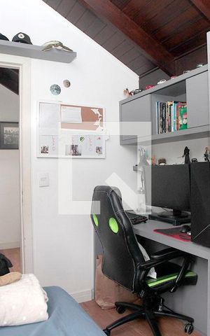 Apartamento à venda com 115m², 3 quartos e 1 vagaQuarto 2