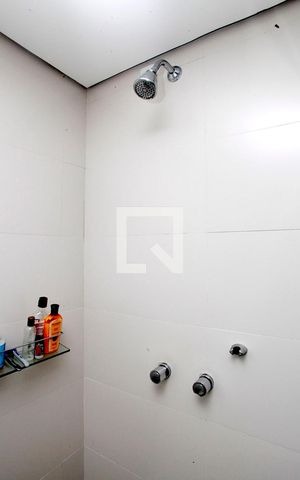 Apartamento à venda com 115m², 3 quartos e 1 vagaBanheiro 2