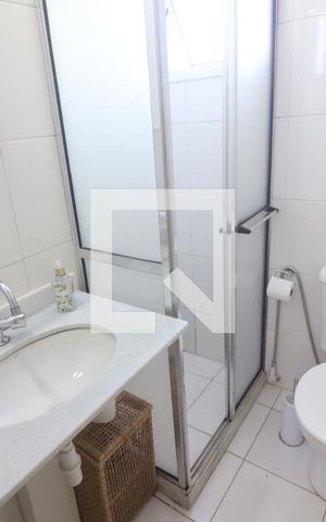Apartamento para alugar com 50m², 2 quartos e 1 vagaBanheiro 