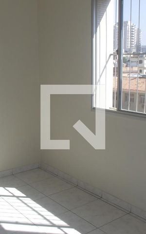 Apartamento à venda com 77m², 3 quartos e 1 vagaQuarto 2