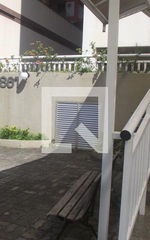 Apartamento à venda com 77m², 3 quartos e 1 vagaÁrea comum