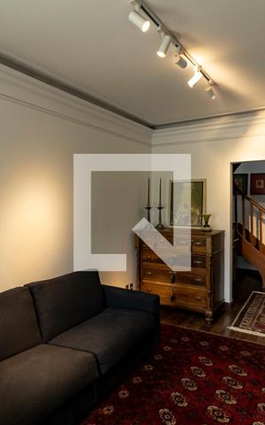Casa à venda com 130m², 2 quartos e 1 vaga Casa à venda com 130m², 2 quartos e 1 vagaSala