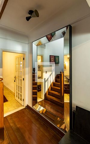 Casa à venda com 130m², 2 quartos e 1 vaga Casa à venda com 130m², 2 quartos e 1 vagaDetalhe