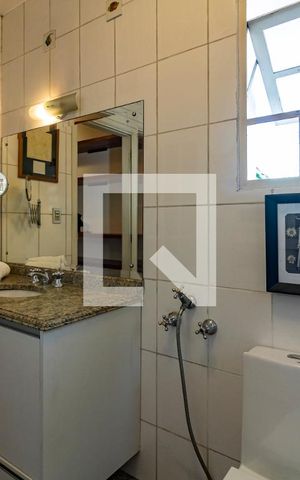Casa à venda com 130m², 2 quartos e 1 vaga Casa à venda com 130m², 2 quartos e 1 vagaBanheiro 1