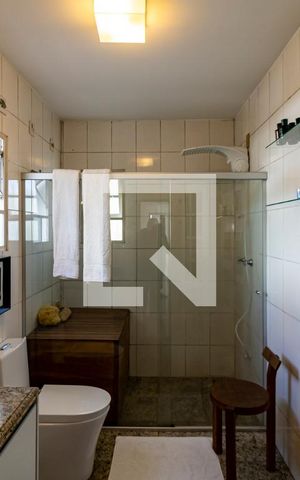 Casa à venda com 130m², 2 quartos e 1 vaga Casa à venda com 130m², 2 quartos e 1 vagaBanheiro 1