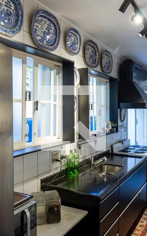 Casa à venda com 130m², 2 quartos e 1 vaga Casa à venda com 130m², 2 quartos e 1 vagaCozinha