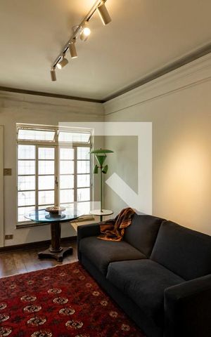 Casa à venda com 130m², 2 quartos e 1 vaga Casa à venda com 130m², 2 quartos e 1 vagaSala