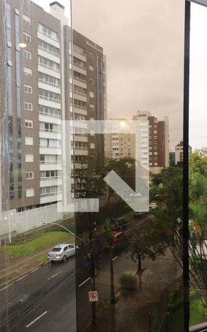 Apartamento à venda com 216m², 2 quartos e 2 vagas Apartamento à venda com 216m², 2 quartos e 2 vagasVista da Sacada