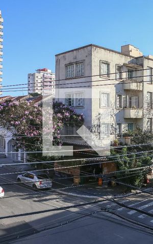 Casa à venda com 160m², 3 quartos e 2 vagas Casa à venda com 160m², 3 quartos e 2 vagasVista da Sacada