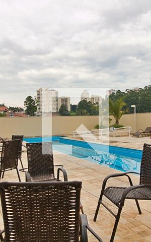 Apartamento à venda com 61m², 1 quarto e 1 vaga Apartamento à venda com 61m², 1 quarto e 1 vagaÁrea comum - Piscina