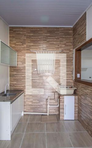 Casa à venda com 48m², 2 quartos e 8 vagasÁrea de Serviço