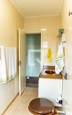 Apartamento à venda com 102m², 3 quartos e 1 vaga Apartamento à venda com 102m², 3 quartos e 1 vagaBanheiro Social