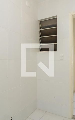 Apartamento à venda com 53m², 0 quarto e sem vaga Apartamento à venda com 53m², 0 quarto e sem vagaBanheiro