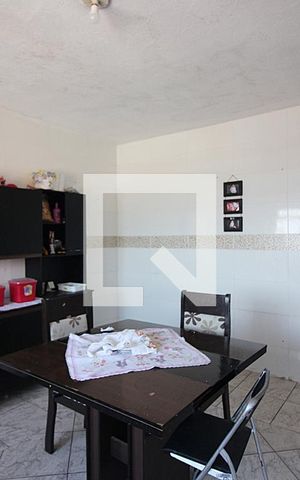 Casa para alugar com 140m², 4 quartos e 1 vagaCozinha 1 