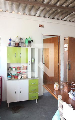 Casa para alugar com 140m², 4 quartos e 1 vagaSala 