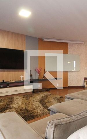 Casa à venda com 520m², 3 quartos e 6 vagasSala e Sala de Jantar