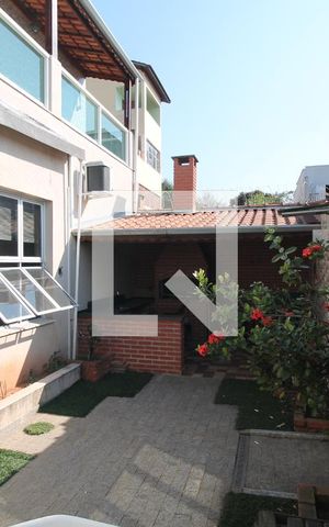 Casa à venda com 520m², 3 quartos e 6 vagasárea de lazer/gourmet