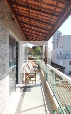 Casa à venda com 520m², 3 quartos e 6 vagasVaranda do Quarto 3