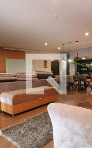 Casa à venda com 520m², 3 quartos e 6 vagasSala e Sala de Jantar