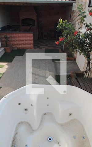 Casa à venda com 520m², 3 quartos e 6 vagasárea de lazer/gourmet