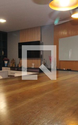 Casa à venda com 520m², 3 quartos e 6 vagasSala e Sala de Jantar