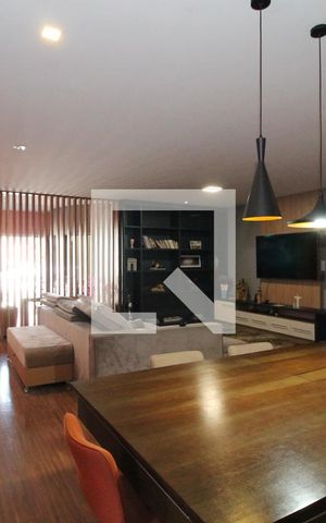 Casa à venda com 520m², 3 quartos e 6 vagasSala e Sala de Jantar