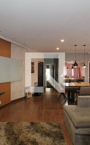 Casa à venda com 520m², 3 quartos e 6 vagasSala e Sala de Jantar