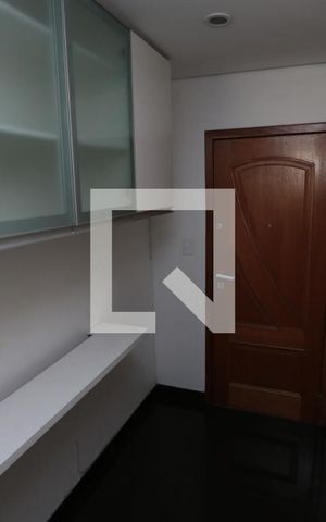Apartamento à venda com 198m², 3 quartos e 1 vagasegunda entrada