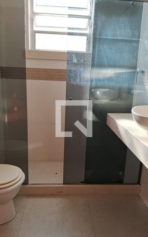 Apartamento à venda com 53m², 2 quartos e sem vaga Apartamento à venda com 53m², 2 quartos e sem vagaBanheiro