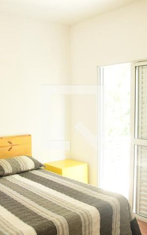 Casa de condomínio para alugar com 250m², 3 quartos e 2 vagasSuíte 3