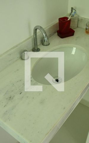 Casa de condomínio para alugar com 250m², 3 quartos e 2 vagasBanheiro suíte 2