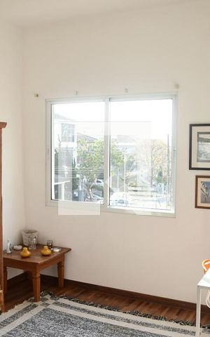 Casa de condomínio para alugar com 250m², 3 quartos e 2 vagasEscritório
