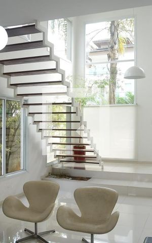 Casa de condomínio para alugar com 250m², 3 quartos e 2 vagasSala