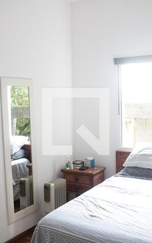 Casa de condomínio para alugar com 250m², 3 quartos e 2 vagasSuíte 1