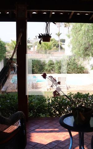 Casa à venda com 299m², 3 quartos e 4 vagas Casa à venda com 299m², 3 quartos e 4 vagasVista da sala de jantar