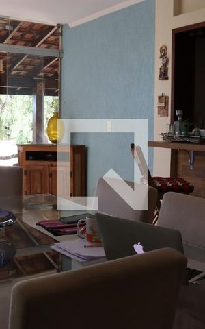 Casa à venda com 299m², 3 quartos e 4 vagas Casa à venda com 299m², 3 quartos e 4 vagasSala de Jantar