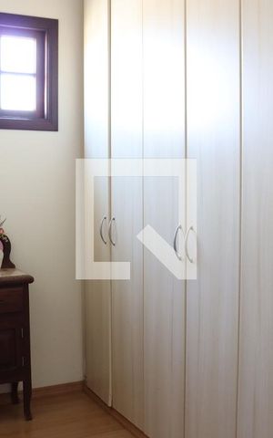 Casa à venda com 299m², 3 quartos e 4 vagas Casa à venda com 299m², 3 quartos e 4 vagasCloset do quarto 3