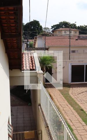Casa à venda com 299m², 3 quartos e 4 vagas Casa à venda com 299m², 3 quartos e 4 vagasVista do quarto 1