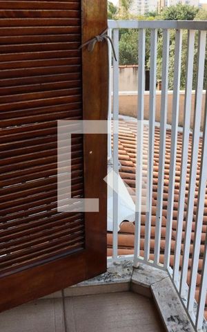 Casa à venda com 299m², 3 quartos e 4 vagas Casa à venda com 299m², 3 quartos e 4 vagasVaranda do quarto 3