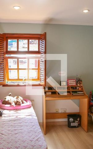 Casa de condomínio à venda com 168m², 4 quartos e 2 vagas Casa de condomínio à venda com 168m², 4 quartos e 2 vagasQuarto 3