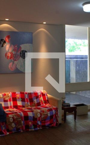 Casa à venda com 1500m², 5 quartos e NaN vagas Casa à venda com 1500m², 5 quartos e NaN vagasSala 6