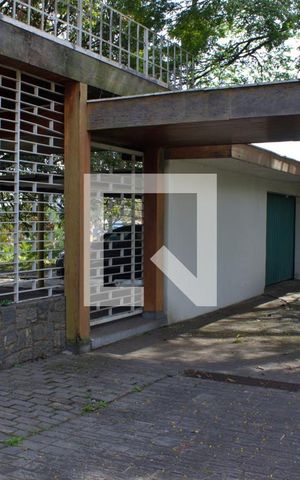 Casa à venda com 1500m², 5 quartos e NaN vagas Casa à venda com 1500m², 5 quartos e NaN vagasGaragem