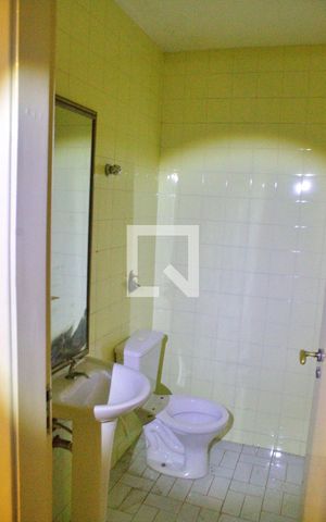 Casa à venda com 1500m², 5 quartos e NaN vagas Casa à venda com 1500m², 5 quartos e NaN vagasBanheiro sauna