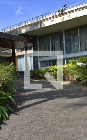 Casa à venda com 1500m², 5 quartos e NaN vagas Casa à venda com 1500m², 5 quartos e NaN vagasÁrea externa