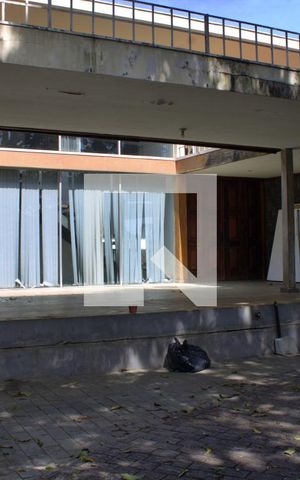 Casa à venda com 1500m², 5 quartos e NaN vagas Casa à venda com 1500m², 5 quartos e NaN vagasÁrea externa