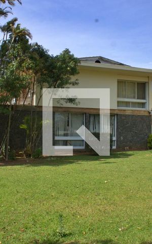 Casa à venda com 1500m², 5 quartos e NaN vagas Casa à venda com 1500m², 5 quartos e NaN vagasÁrea externa