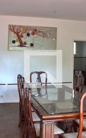 Casa à venda com 1500m², 5 quartos e NaN vagas Casa à venda com 1500m², 5 quartos e NaN vagasSala de Jantar