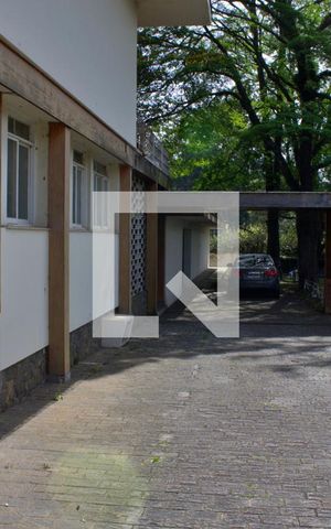 Casa à venda com 1500m², 5 quartos e NaN vagas Casa à venda com 1500m², 5 quartos e NaN vagasGaragem