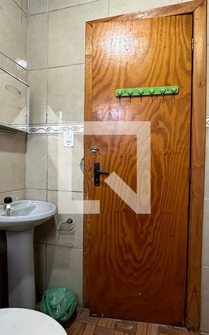 Casa à venda com 120m², 2 quartos e sem vagaBanheiro